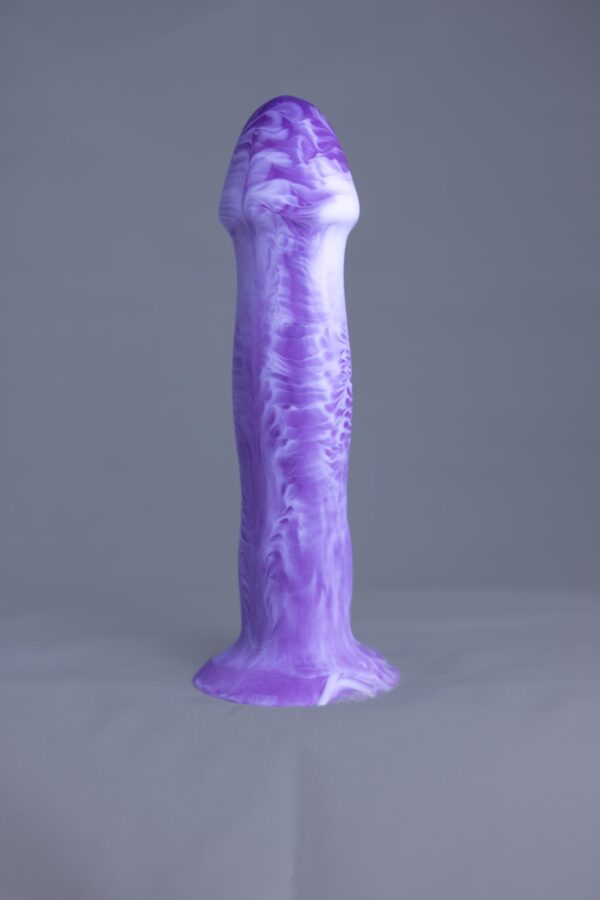 Strat'o – gode en silicone – vue de face – couleur violet et blanc marbré
