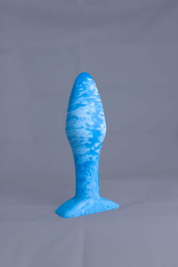 Bold'o – plug en silicone – vue de face – couleur bleu et blanc marbré